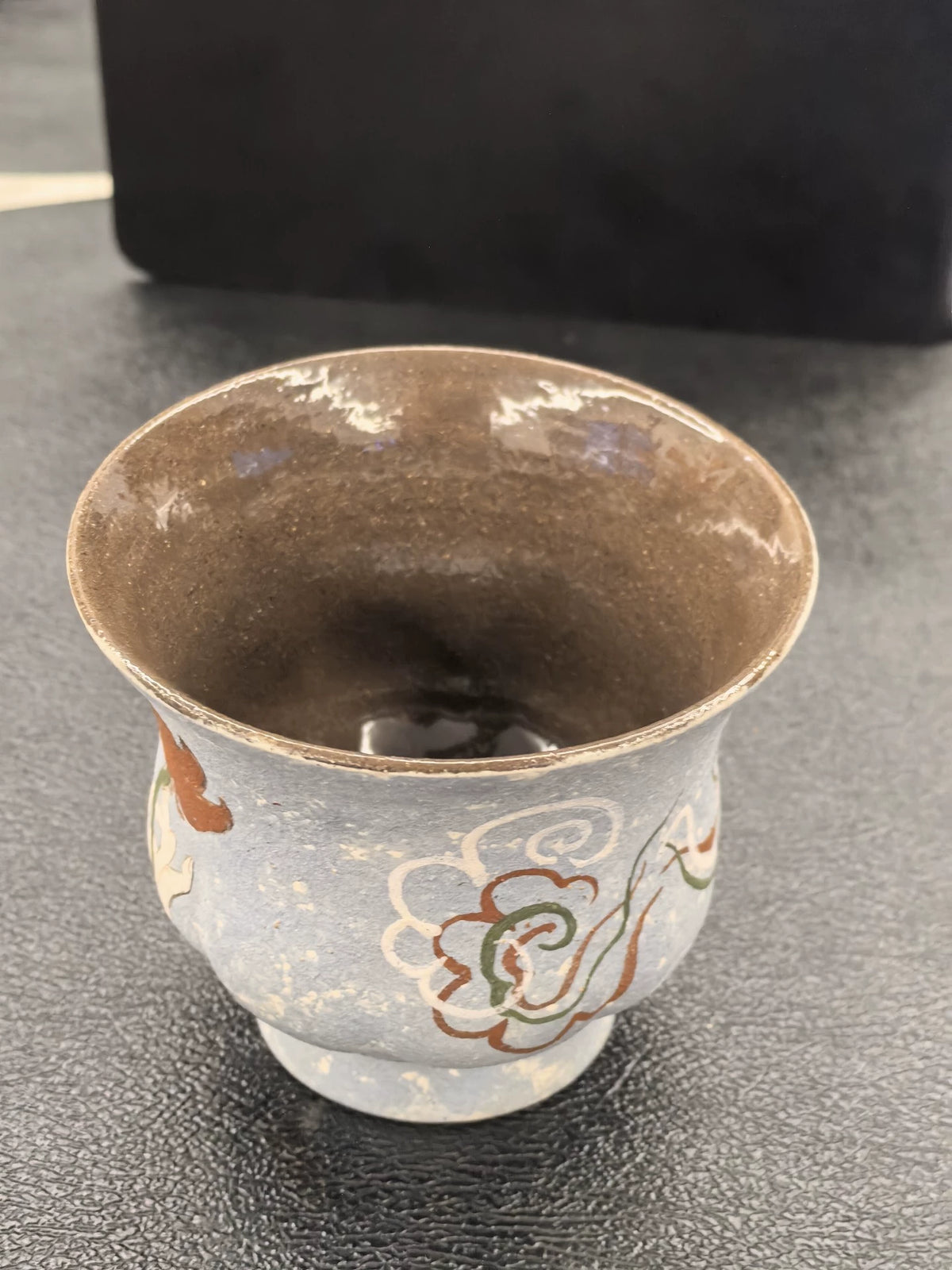 Tasse à boire en céramique 180 ml gris bleu motif floral sans anse
